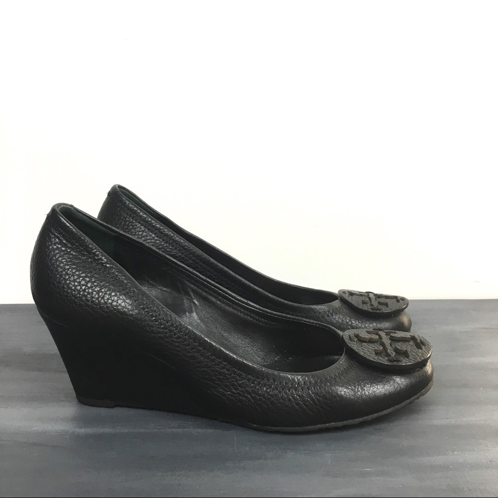 Tory Burch Reva wedge heel pump classic logo